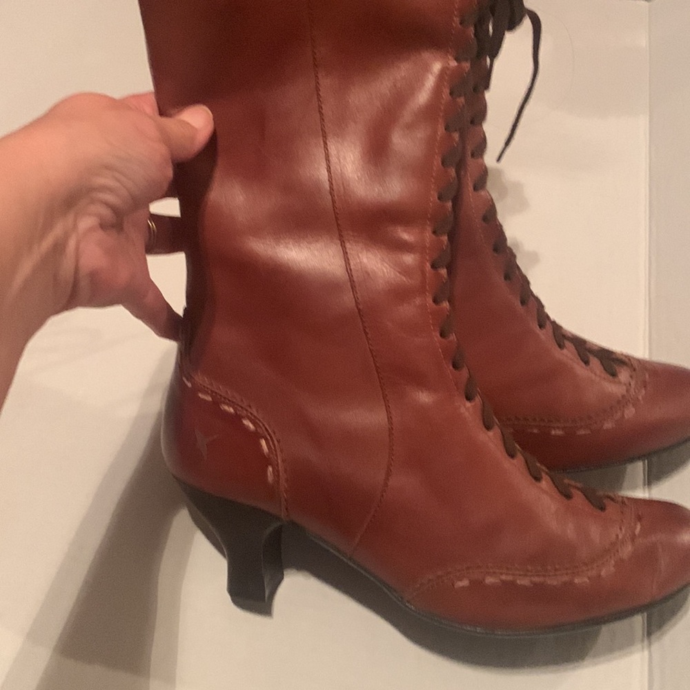 Pikolinos Woman’s Lace up Boots
